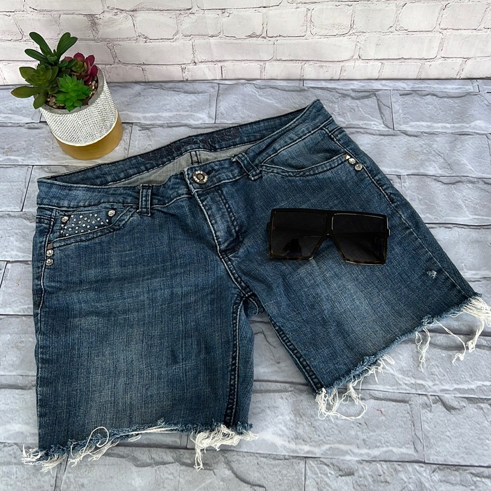H&G frayed blue denim shorts size 13